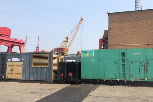 山东发电机出租空气滤清器的清洁频率是多少？